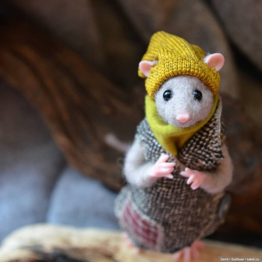 Знакомлюсь с вами — Авторские игрушки из разных материалов: синельная проволока (фото 6)