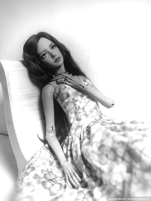 Воскресный топик про длинноногую кошку