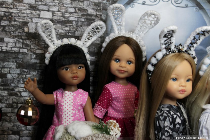Предновогодние зайки — Куклы Paola Reina (Паола Рейна): новинки (фото 4)