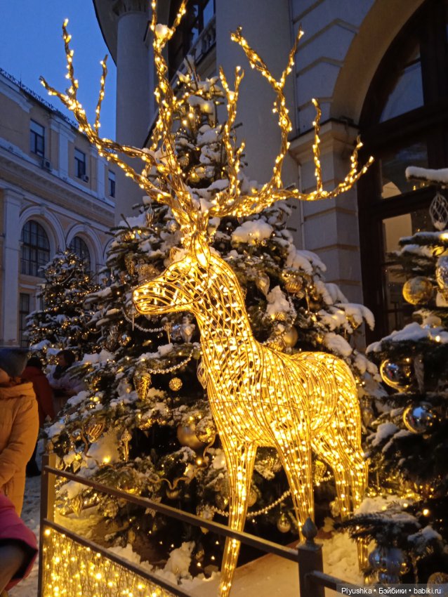 Булки на прогулке — Куклы Nines d'Onil (Нинес): Миа (Mia) (фото 6)