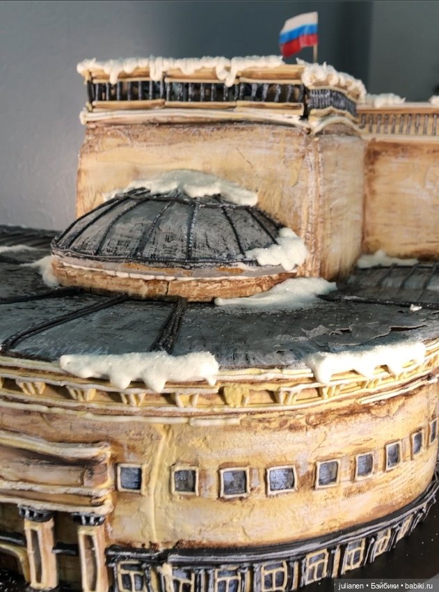 Бооольшой пряник в виде театра г. Новосибирска (фото 2)