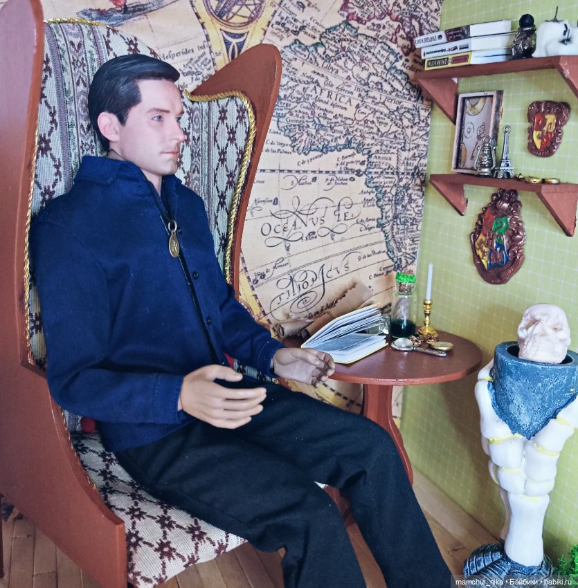 Кабинет Адриана — Румбоксы и кукольные интерьеры: фото (фото 2)