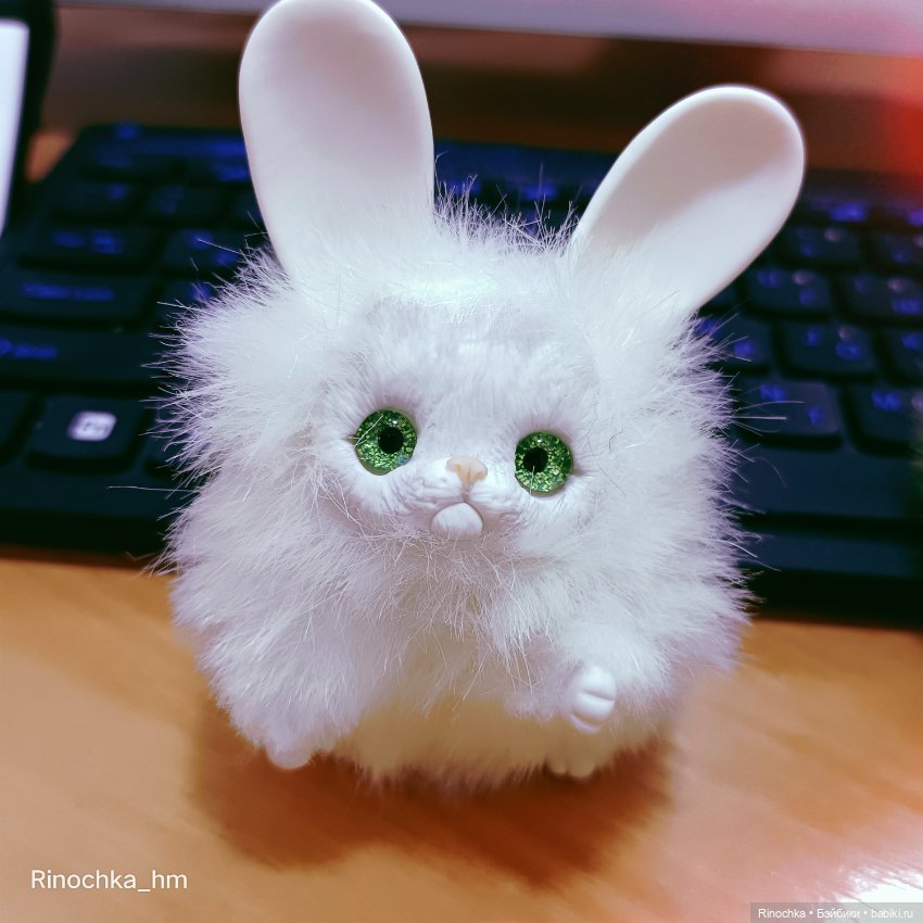 Новогодние зверюшки — Игрушки в смешанной технике (мех и глина): Арт