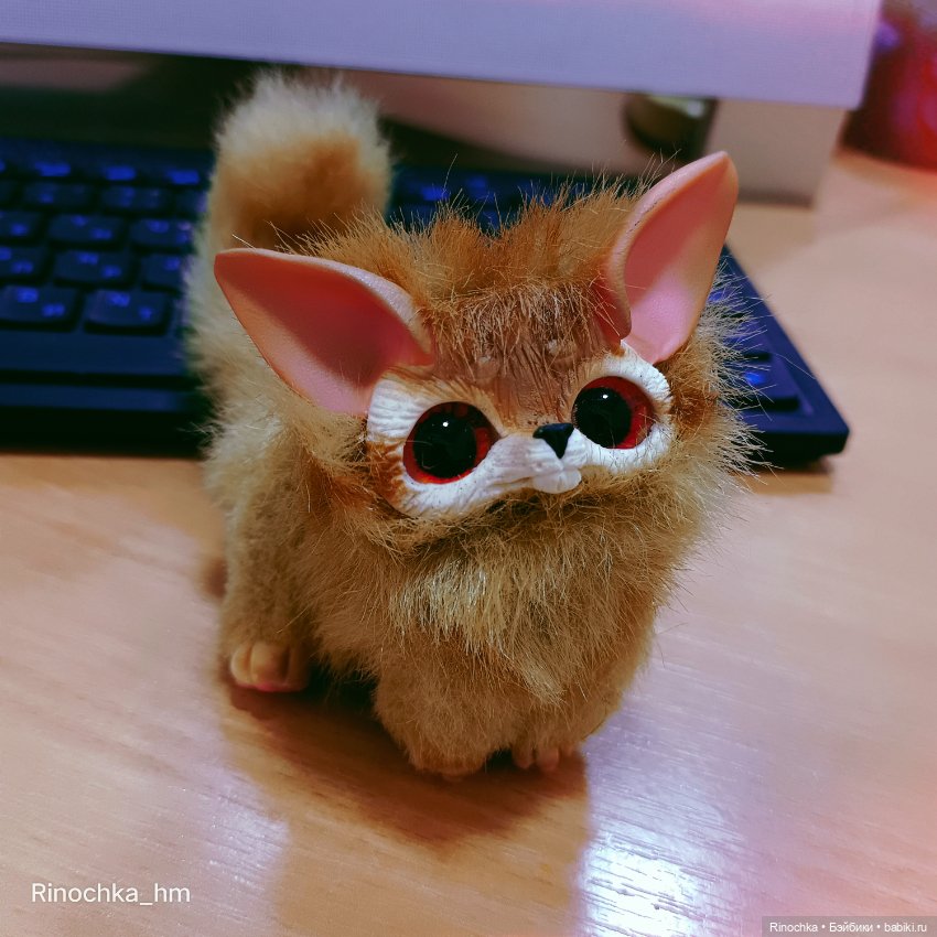 Новогодние зверюшки — Игрушки в смешанной технике (мех и глина): Арт (фото 2)