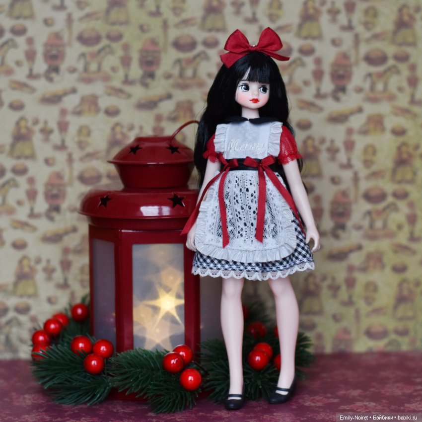 Рождественская атмосфера — Азиатские виниловые куклы (разное): Китай (фото 9)