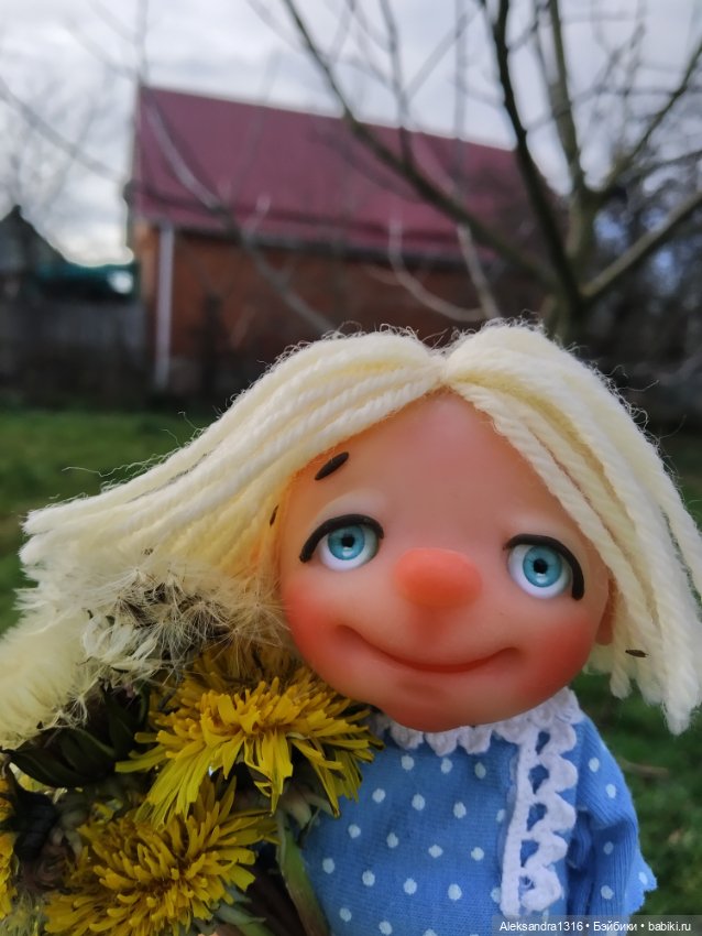 Зимние одуванчики или как Маня чуть Кузю не слопала😄 (фото 7)