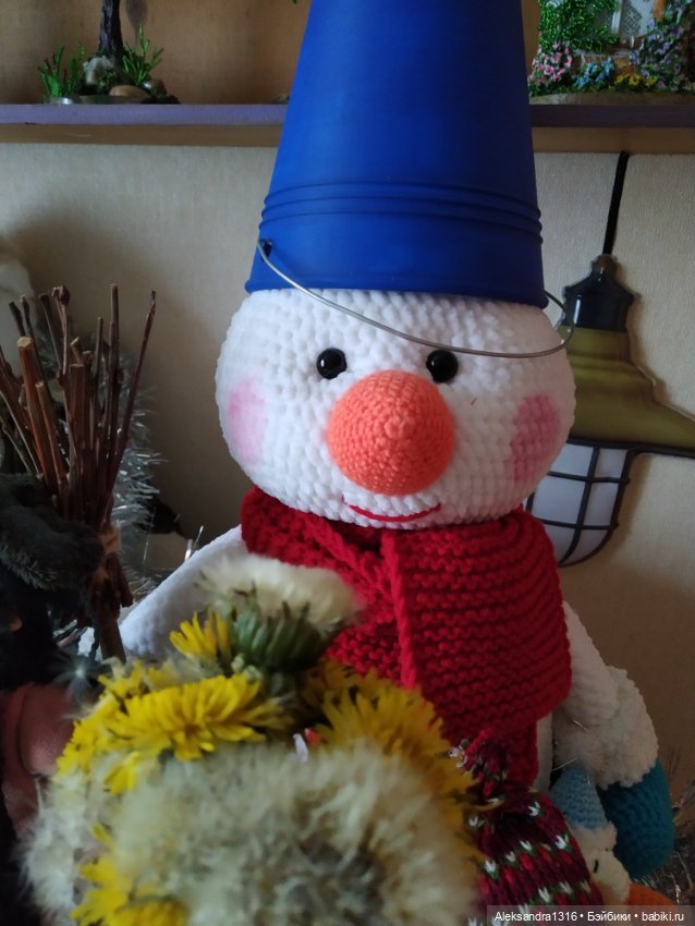 Зимние одуванчики или как Маня чуть Кузю не слопала😄