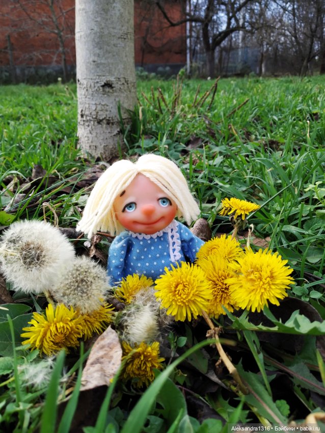 Зимние одуванчики или как Маня чуть Кузю не слопала😄 (фото 6)