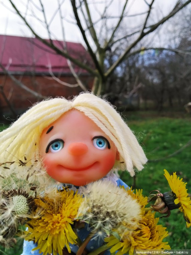 Зимние одуванчики или как Маня чуть Кузю не слопала😄 (фото 9)