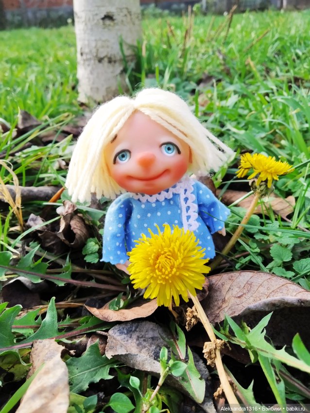 Зимние одуванчики или как Маня чуть Кузю не слопала😄 (фото 2)