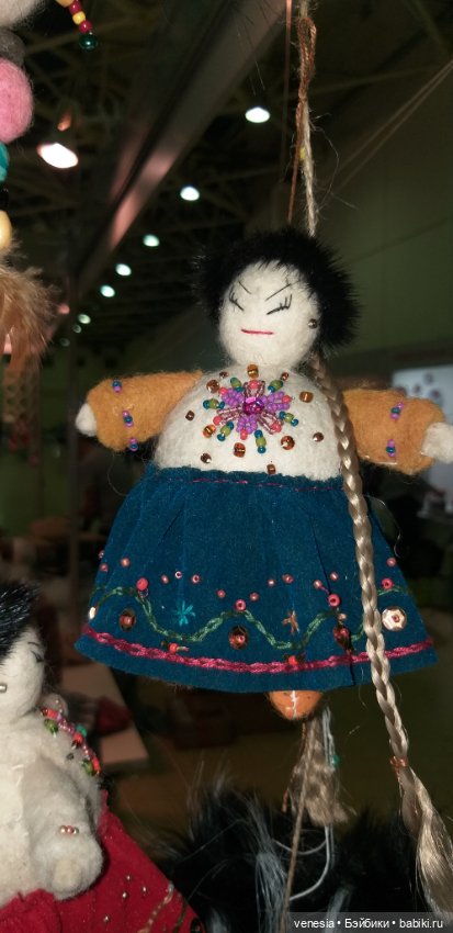 Куклы в экспоцентре на выставке "Ладья"