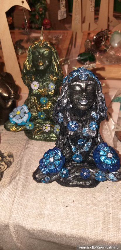 Куклы в экспоцентре на выставке "Ладья"