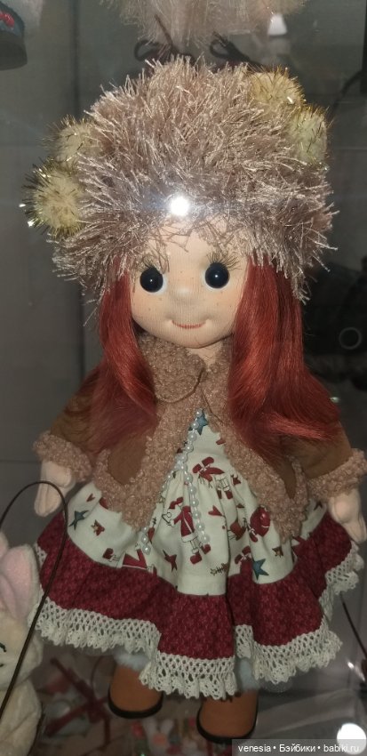 Куклы в экспоцентре на выставке "Ладья"