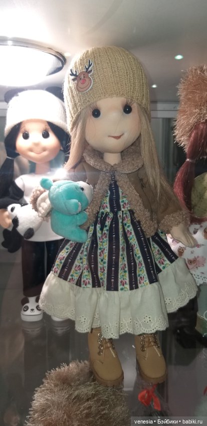 Куклы в экспоцентре на выставке "Ладья"