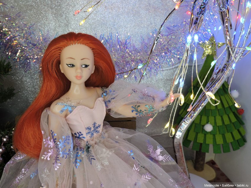 В ожидании праздника. Олеся и чудо-дерево