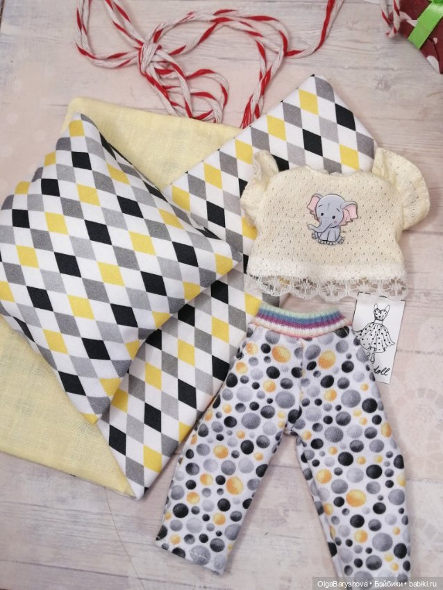 Все ждут новый год — Одежда и обувь для кукол своими руками: фото (фото 8)