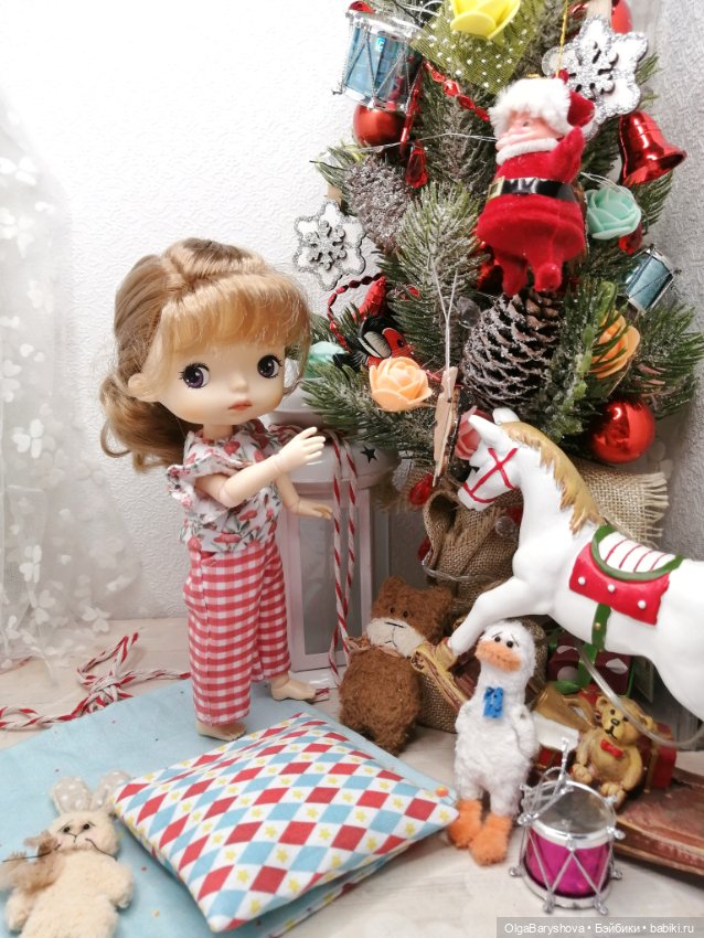Все ждут новый год — Одежда и обувь для кукол своими руками: фото