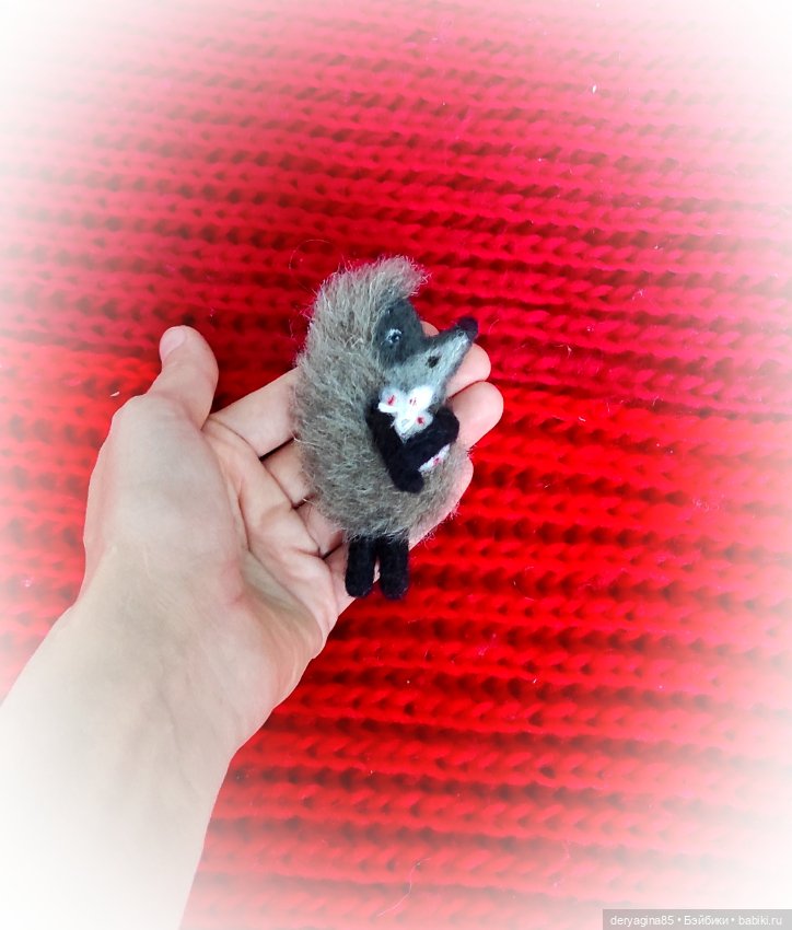 Брошь — Валяные игрушки из шерсти: сухое валяние (фото 2)