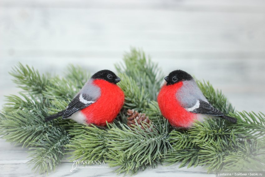 Снегири — Валяные игрушки из шерсти: сухое валяние