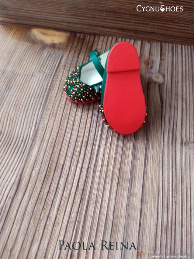 Обувь новогодняя зимняя. Немного бисерного сумасшествия