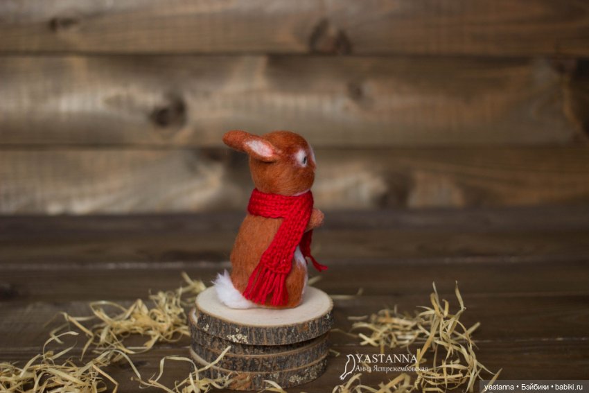 Зайка — Валяные игрушки из шерсти: сухое валяние (фото 3)