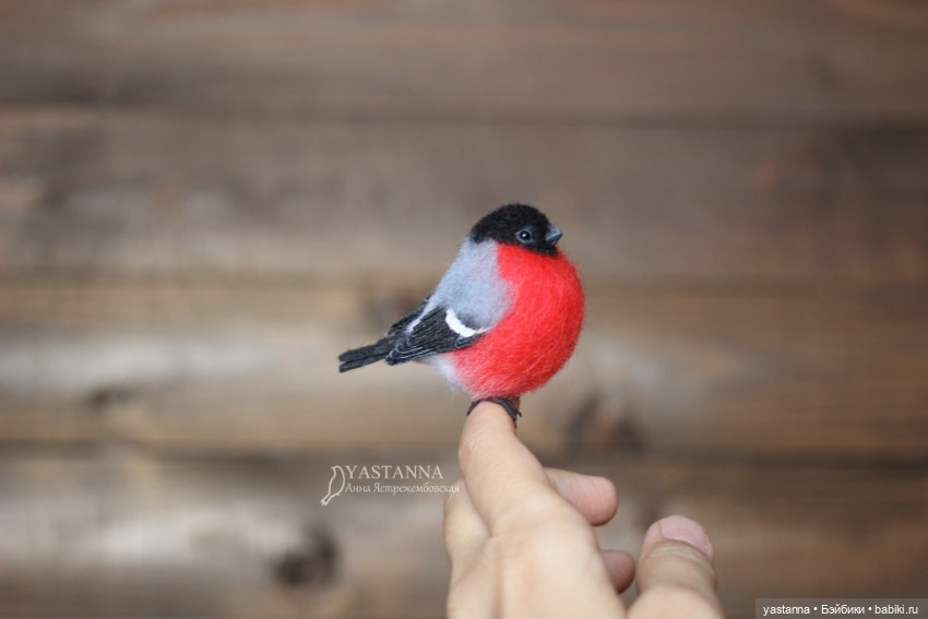 Снегири — Валяные игрушки из шерсти: сухое валяние