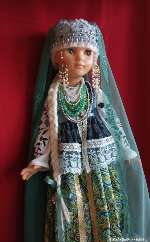 «Во всех ты, душенька, нарядах хороша!..» Сказочная Хозяйка Медной горы меняет наряды (фото 6)