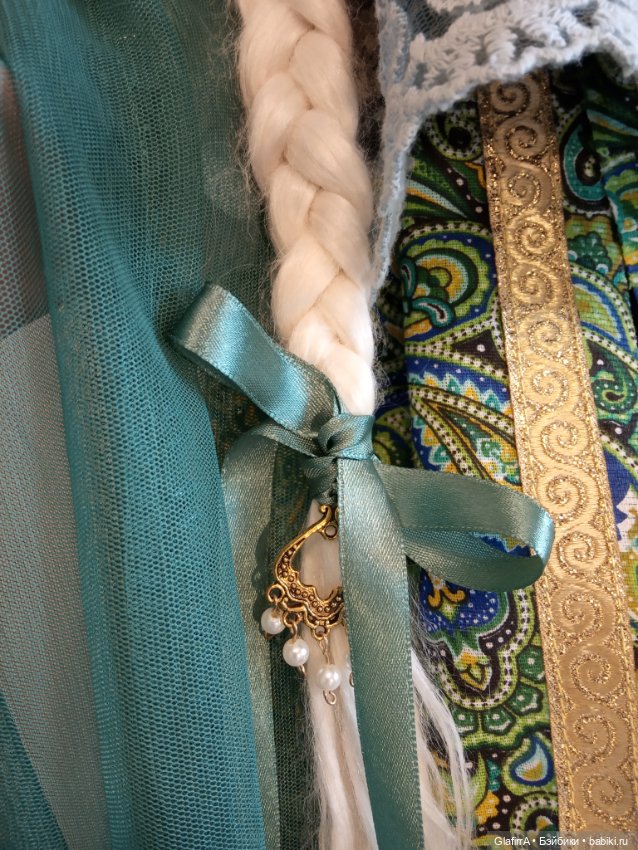 «Во всех ты, душенька, нарядах хороша!..» Сказочная Хозяйка Медной горы меняет наряды (фото 4)