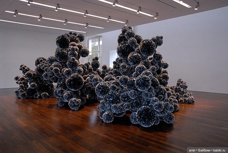 Скульптурные инсталляции Тары Донован (Tara Donovan) (фото 5)