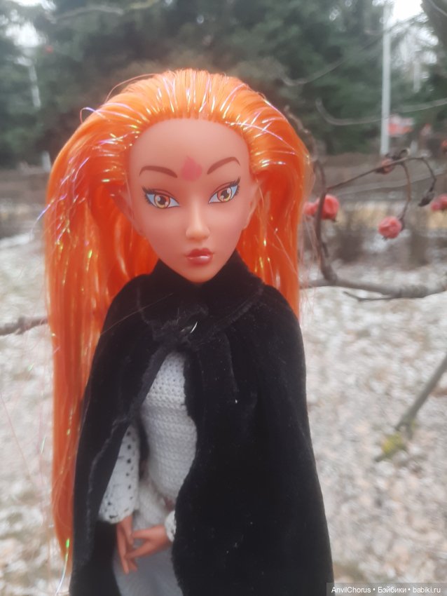 Под сенью увядших деревьев