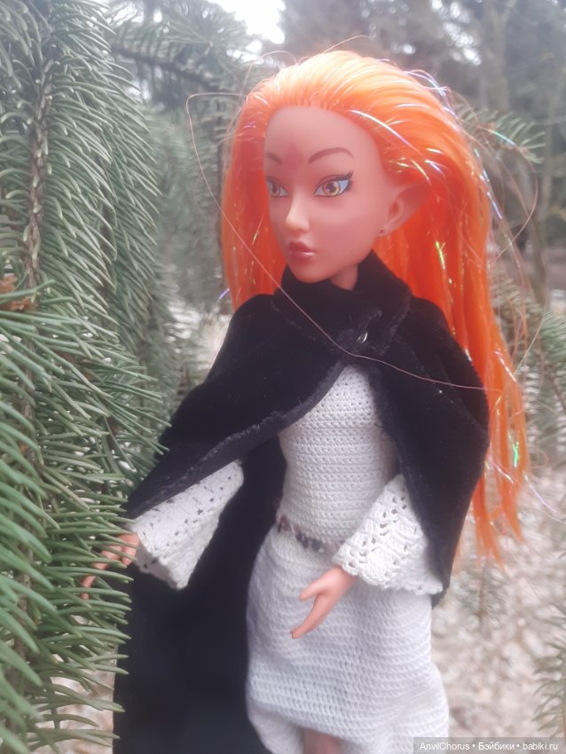 Под сенью увядших деревьев