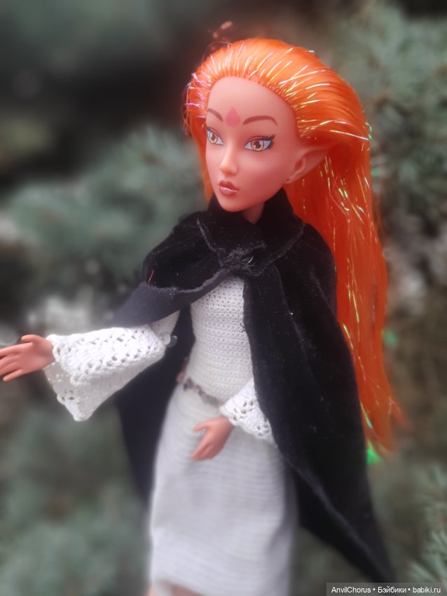 Под сенью увядших деревьев