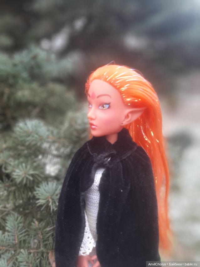 Под сенью увядших деревьев