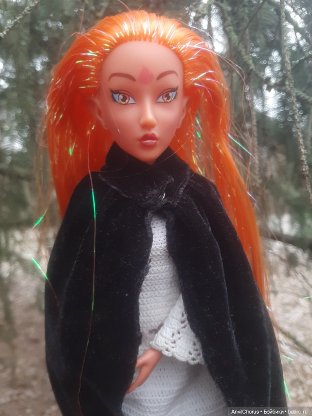 Под сенью увядших деревьев