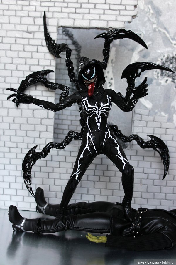 Самочка — Коллекционные экшн