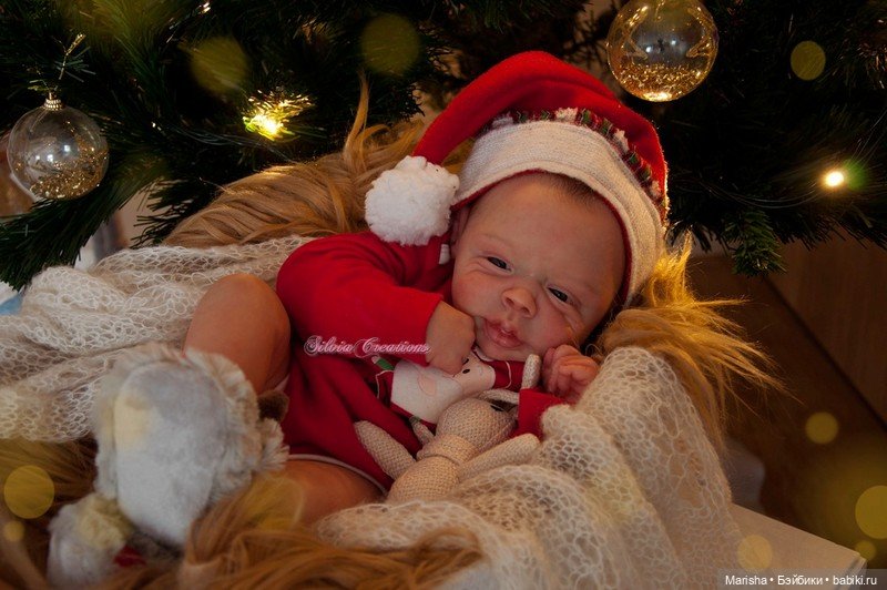 Elia скульптора Francesca Figa, автор прототипа Silvia Ezquerra