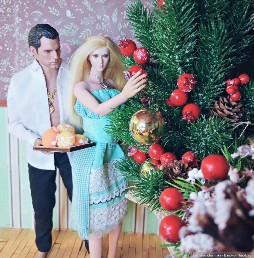 Новогоднее настроение Лины и Дэймона