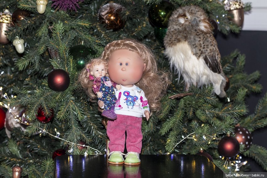 Выход в люди Маруси и Вареньки))