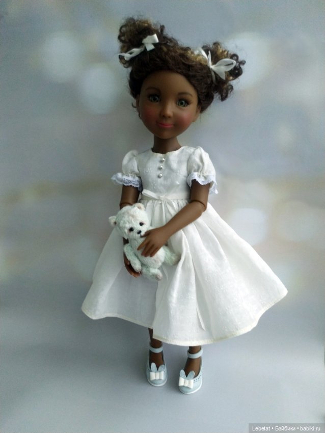 Майя Зайка с глазами Робин (фото 2)