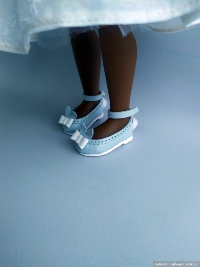 Майя Зайка с глазами Робин (фото 3)