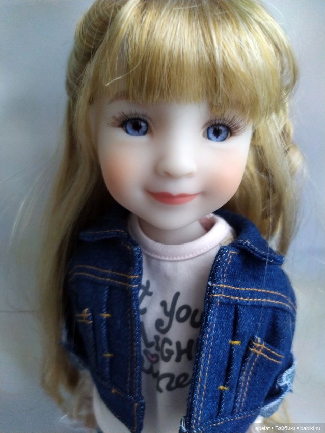 Майя Зайка с глазами Робин (фото 5)