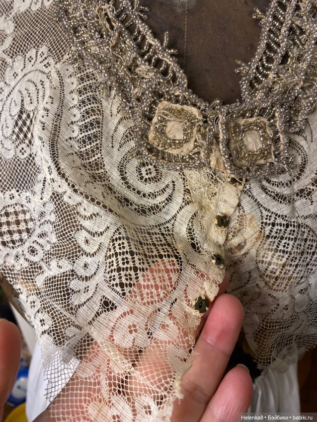 Манекен и старинная одежда (фото 6)