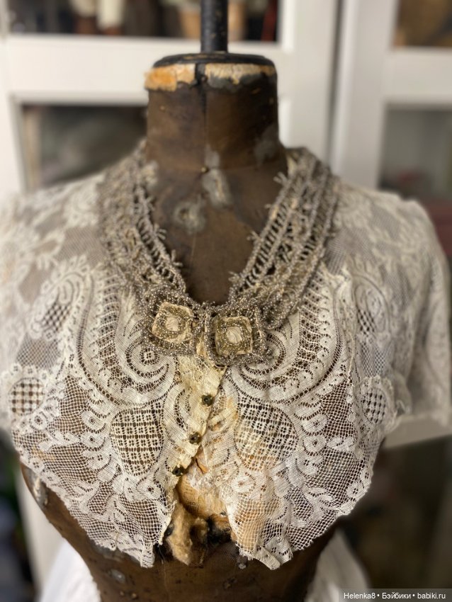 Манекен и старинная одежда (фото 5)