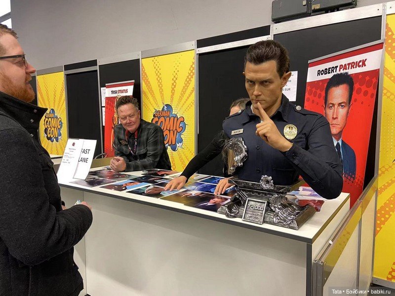 64-летний Рoберт Πaтрик и бюст Т-1000 на прошeдшeм Соmic-Cоn в Гермaнии (фото 6)