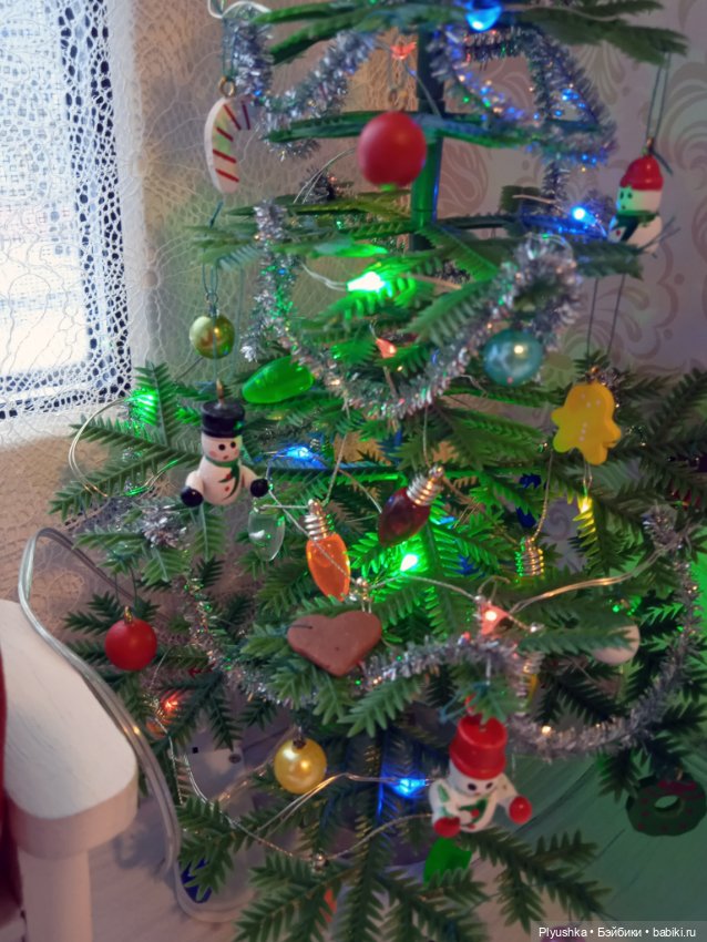 Новогодний интерьер 1/6 — Румбоксы и кукольные интерьеры: фото (фото 7)
