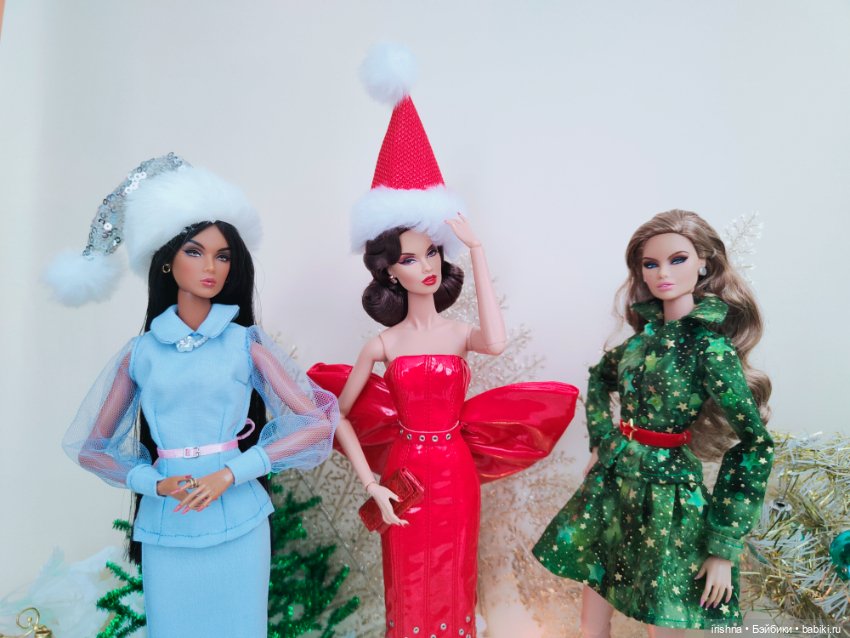 С Новым годом от Санты, Снегурочки и Ёлочки (фото 2)