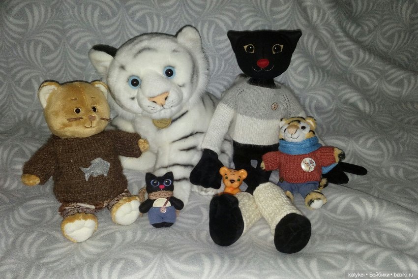 Тигры передают год котикам и зайцам (фото 6)