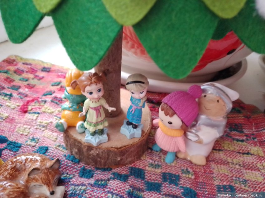 ...и самые маленькие поздравляют с Новым годом (фото 7)