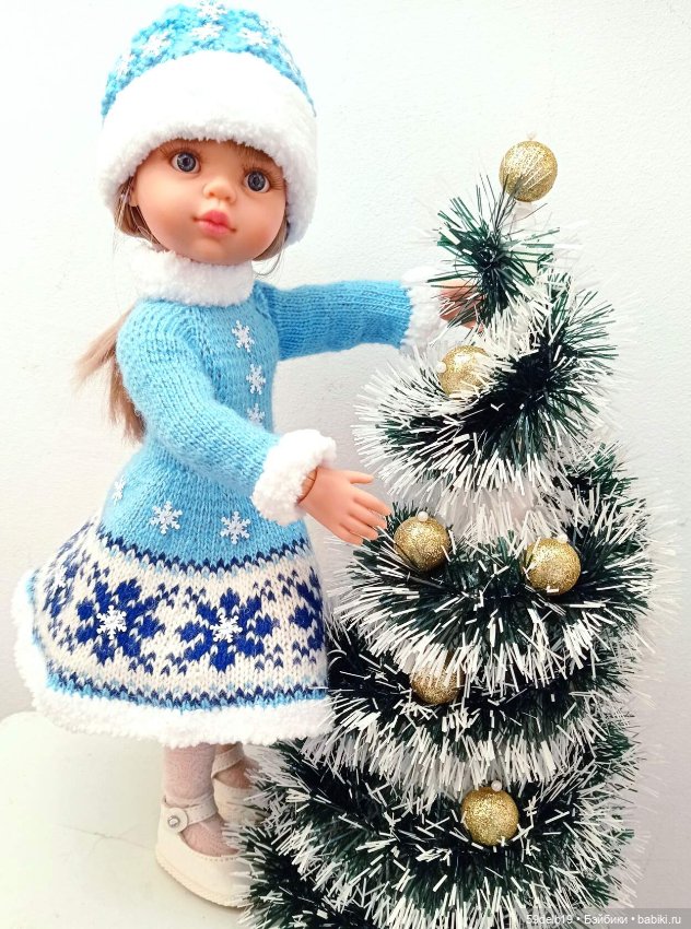 Поздравление с Новым годом от Снегурочек (фото 5)