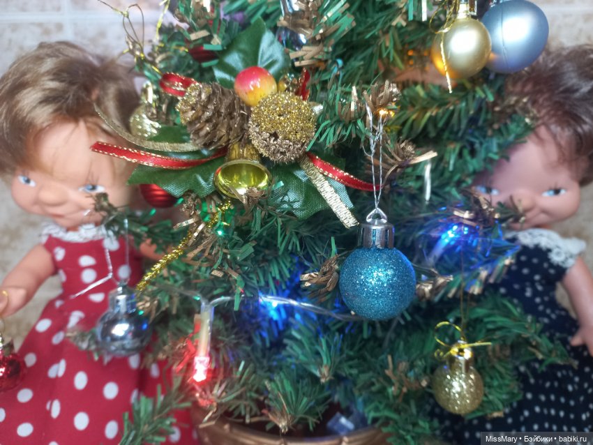 Весёлые картинки. "Наряжаем ёлку!"